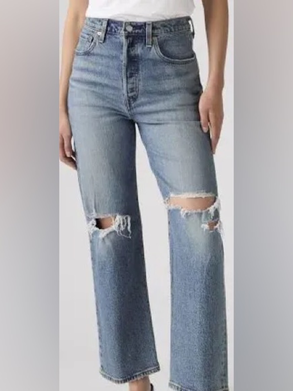 Levi's Ribcage Straight Ankle Distressed Jeans Size 28